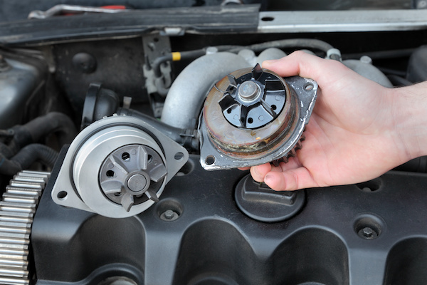 Signs of a Failing Water Pump in Your Car